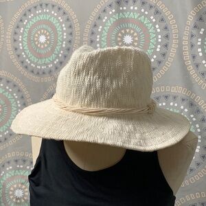 American Eagle Outfitters Cream Sun Hat with Wide Brim